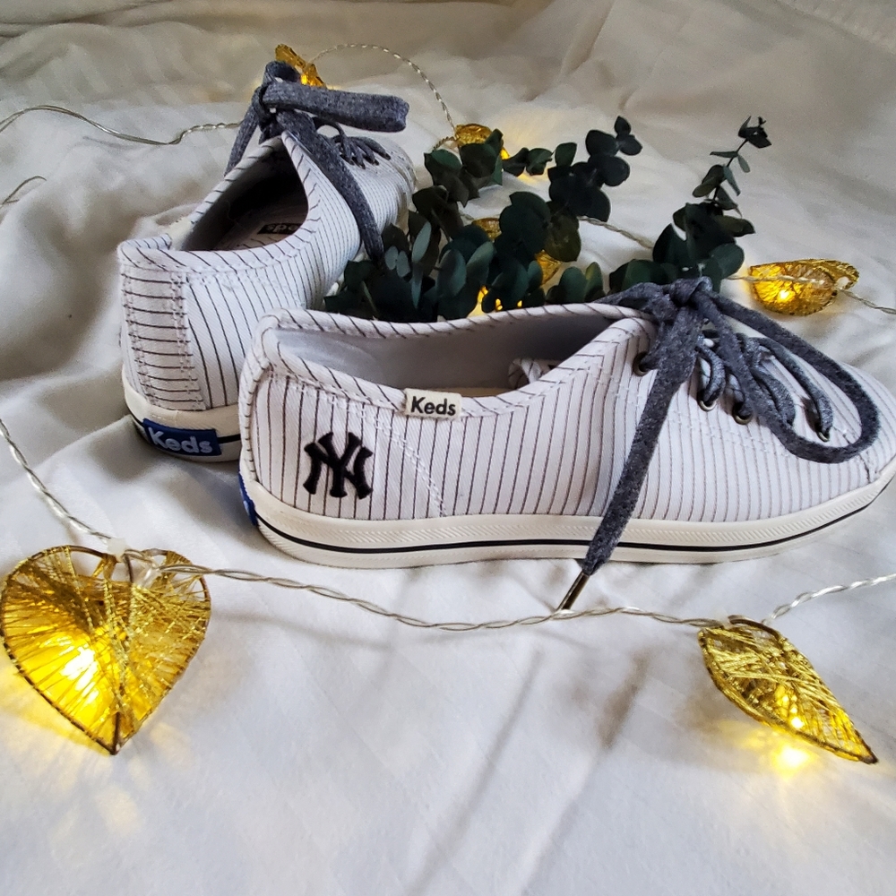 New Without Tags Yankee Keds Sneakers